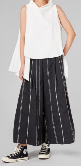 COLETE ELÁSTICO DE GOLA ALTA VINHO